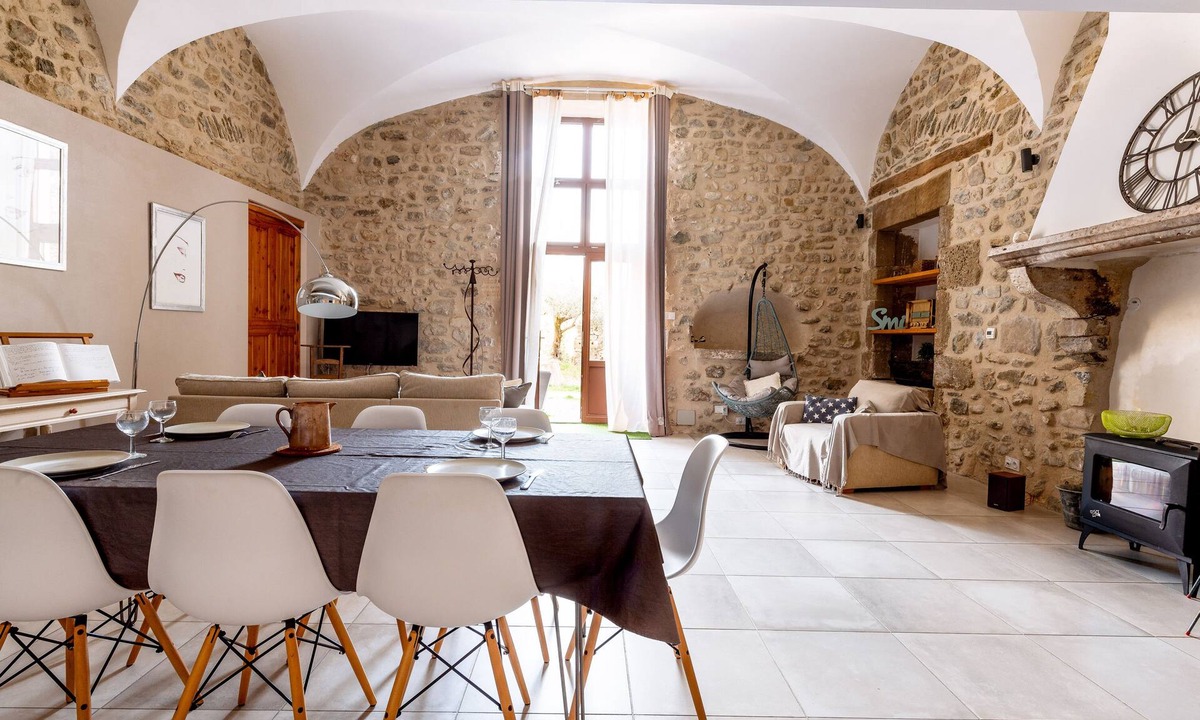 Roche-Saint-Secret House | La Chapelle - La Roche St Secret - 2/4 pers