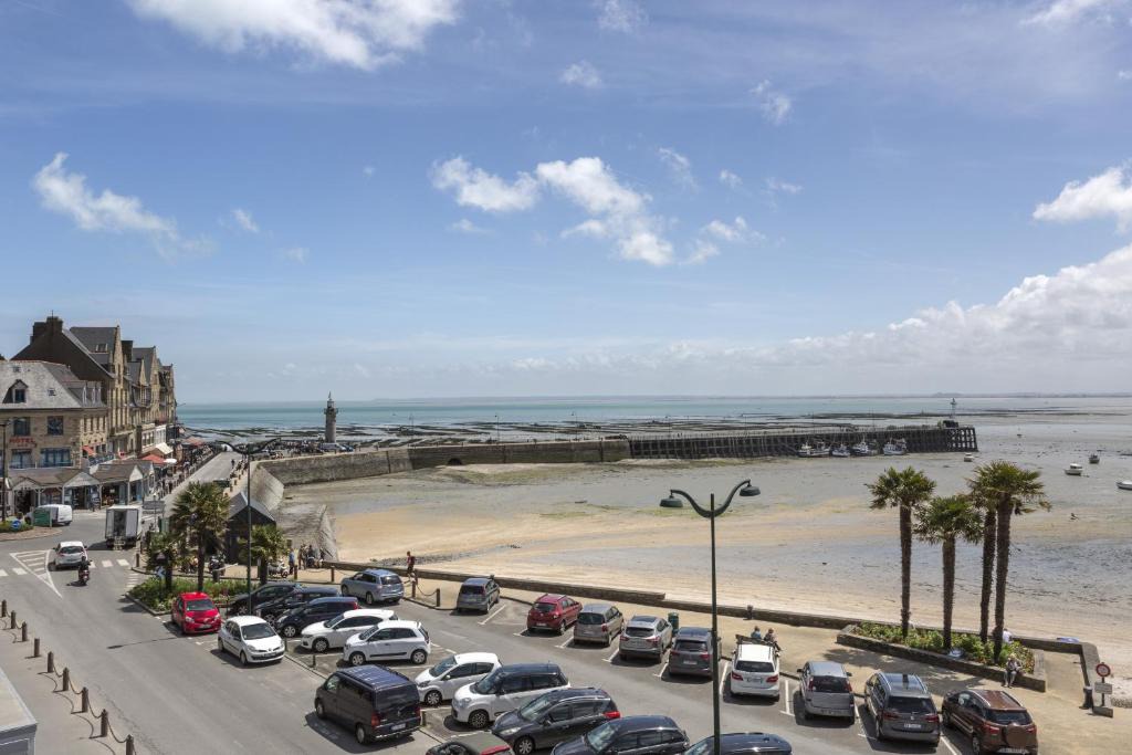 Cancale Apartment | Le Gambetta, Cancale vue mer
