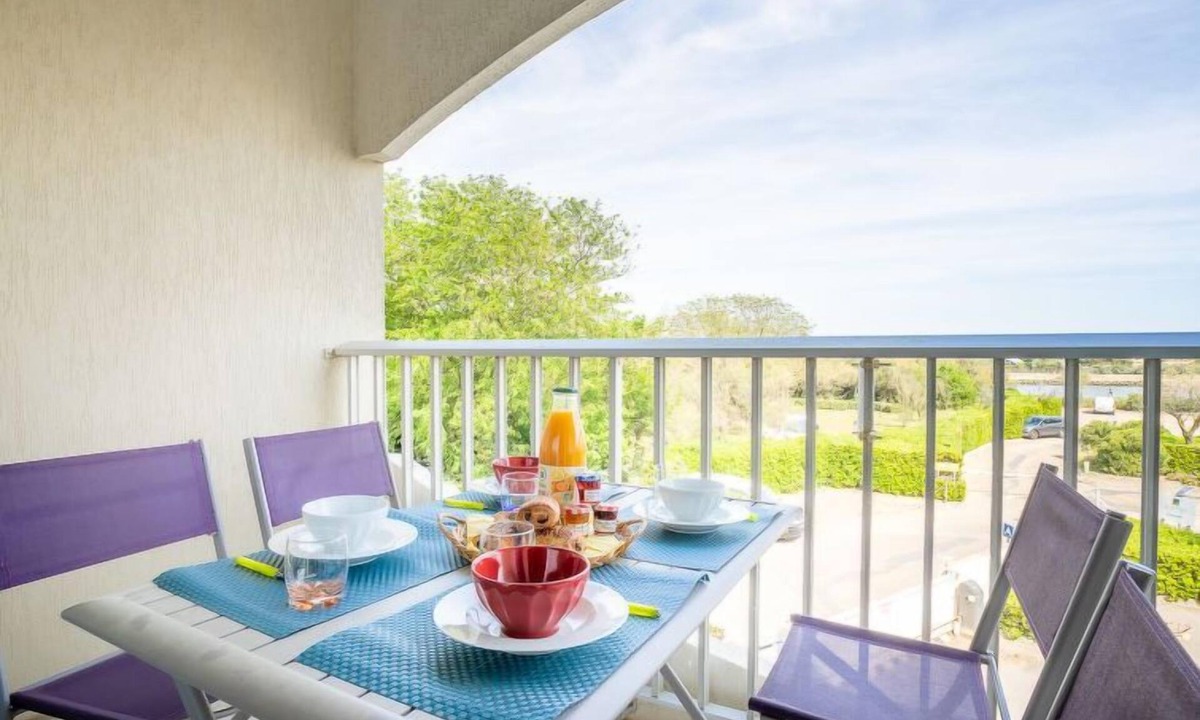 La Grande-Motte Apartment | Les Terrasses de la Mer by Interhome
