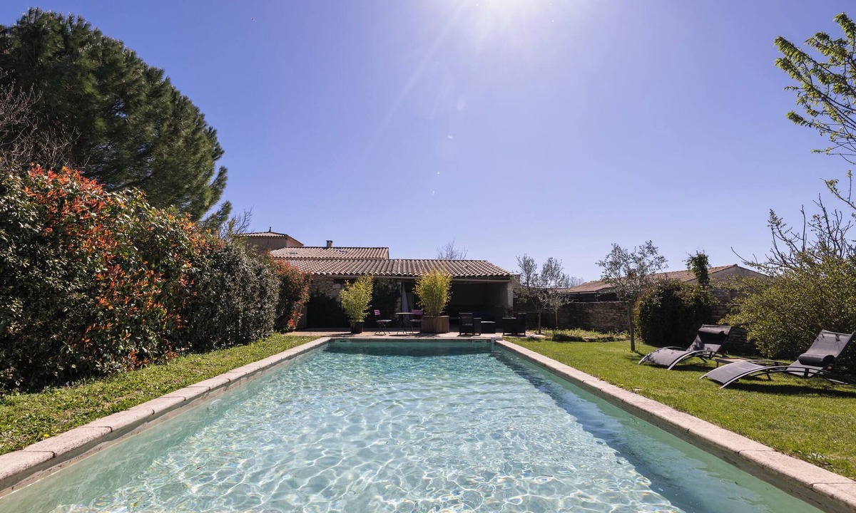 Montaren-et-Saint-Mediers House | Located 5 minutes from the historic center of Uzès, in a wooded setting with swimming pool.