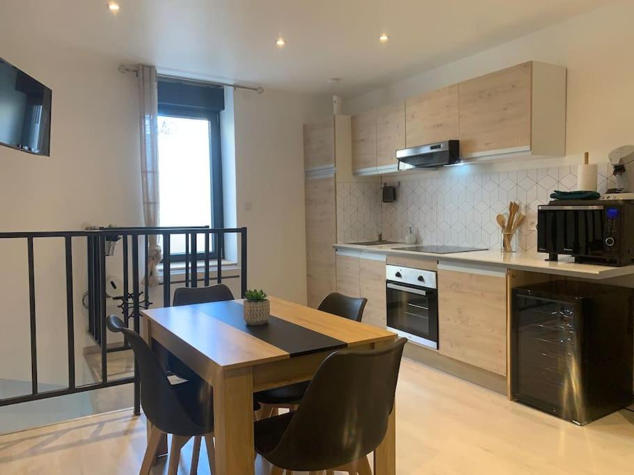 Quarante Apartment | Location de vacances à Quarante Gîte de la cave Szymczak