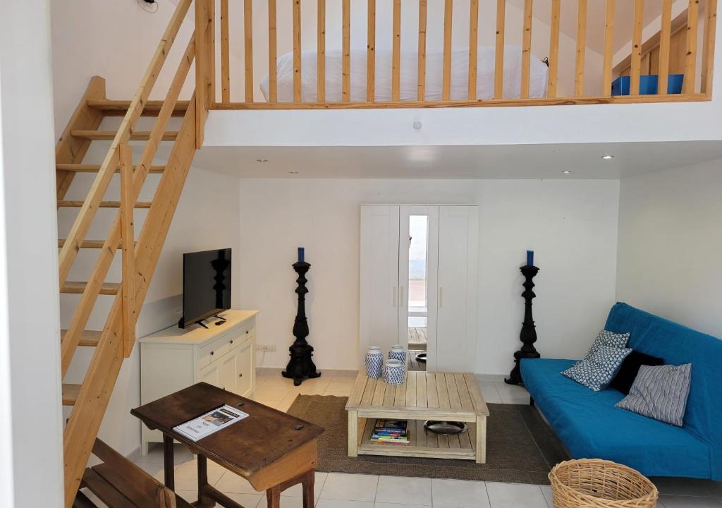 Cambrai Apartment | Loft 3 du Temple pour 4 pers & Parking