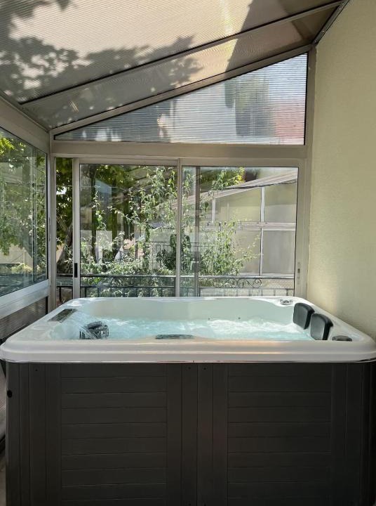 Saint-Antoine Villa | Maison avec Jacuzzi Marseille