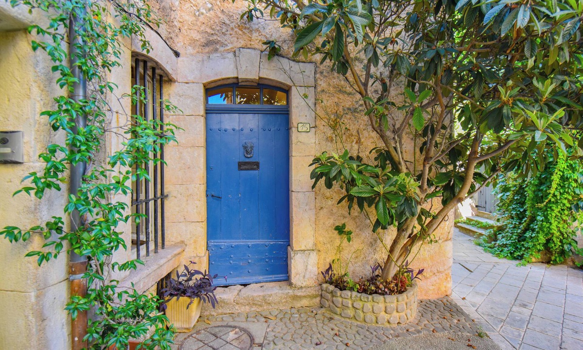 Villecroze House | Maison Maples: Provençal charm