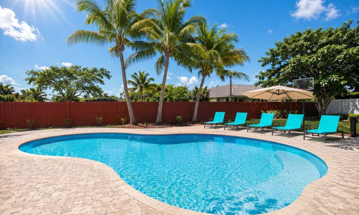 Ives Estates House | Miami Heat Villa 6BR Retreat