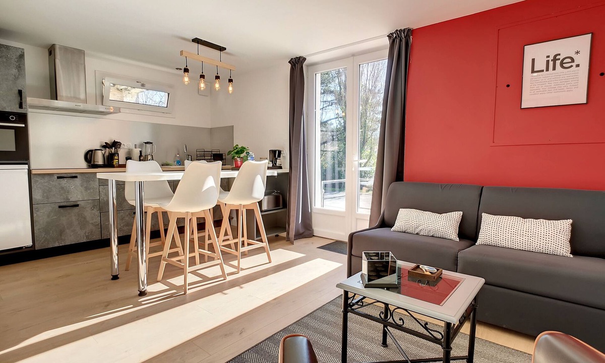 St-Meme-le-Tenu House | Résidence L'Hermitière
