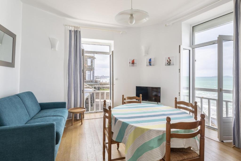 Parame Apartment | Saint Malo, la Conchée, vue mer