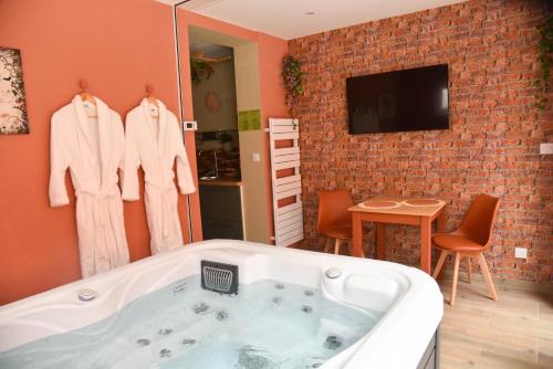 Calais Frethun Apartment | SPA rêve nature