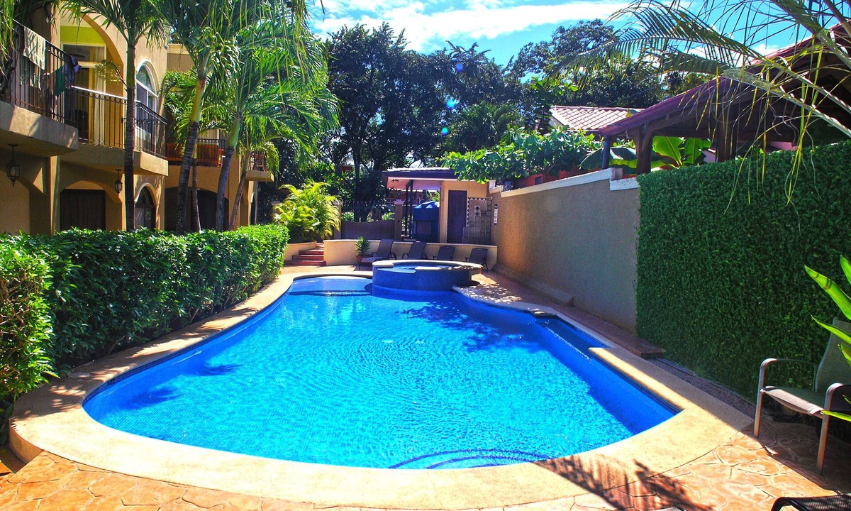 Playa Langosta Condo | Spacious 2 Bedroom/2.5 Bath - Fully Equipped - Pool - Gated Parking