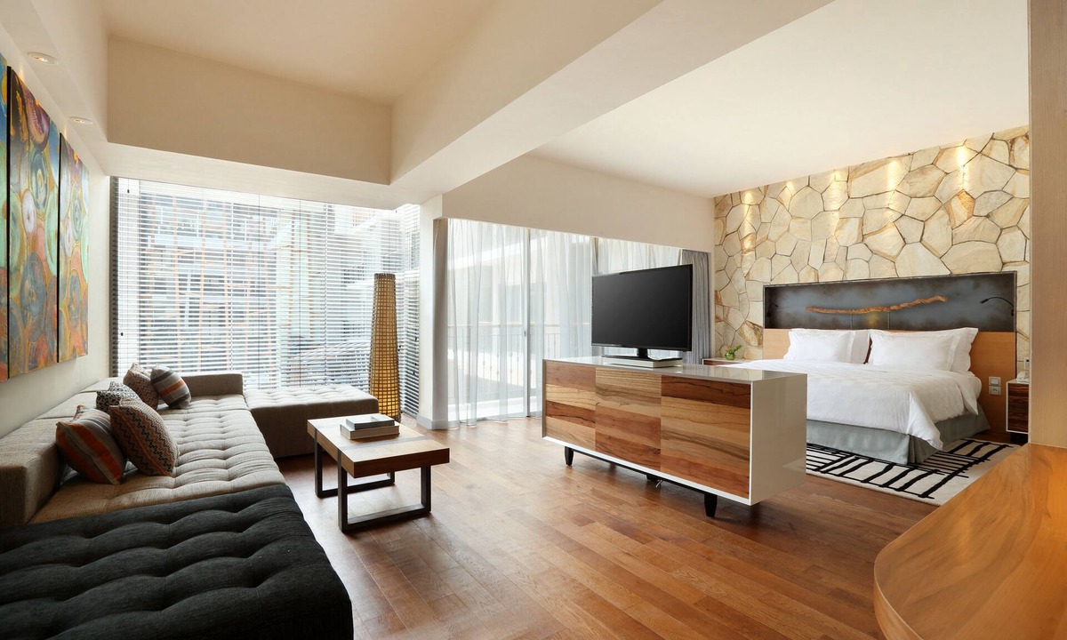 North Legian Hotel | Spacious Modern Suite with Free Minibar Items (T Sand Suite23)