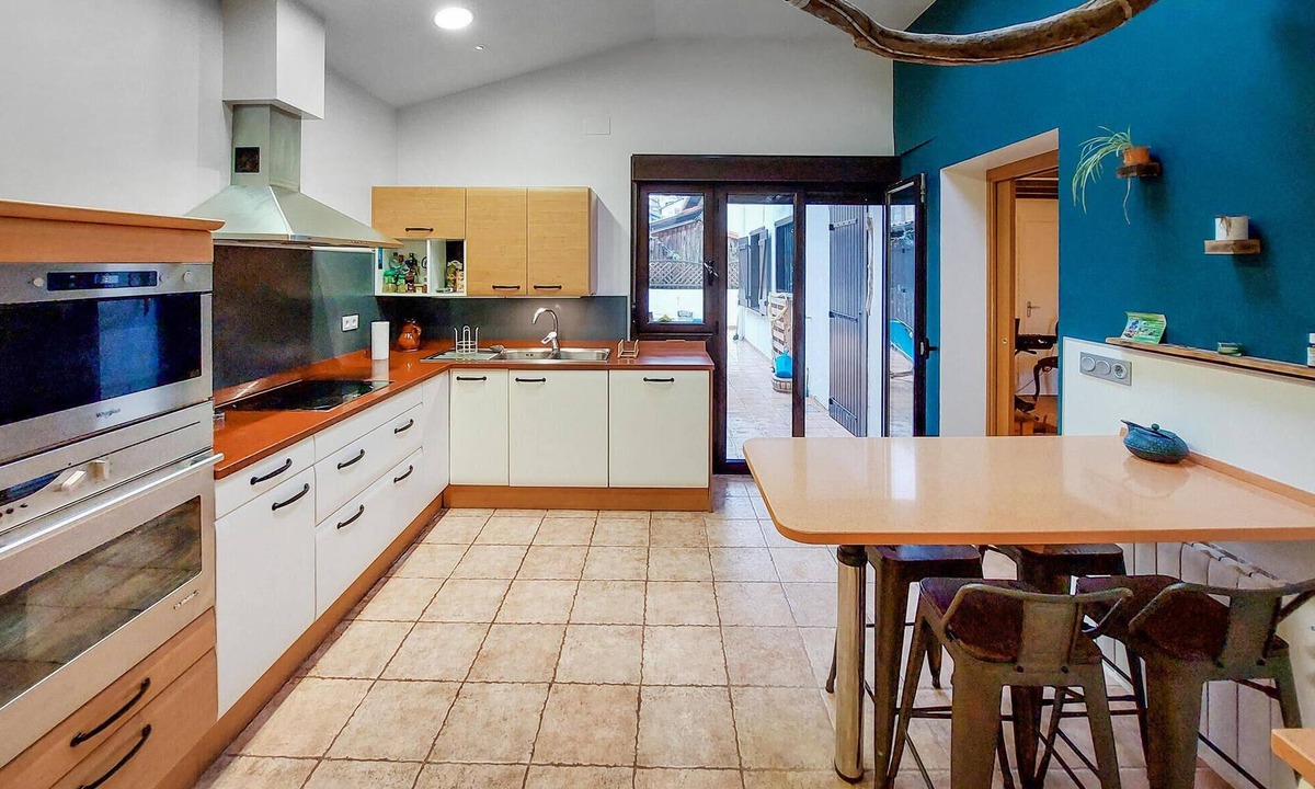 Hendaye House | Spacious vacation home in the heart of the seaside resort of Hendaye.