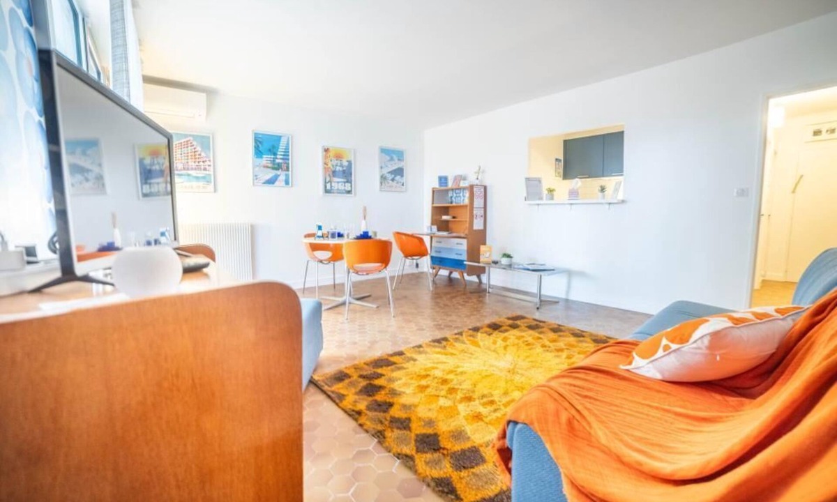 La Grande-Motte Apartment | Studio 22 Clim -WiFi-Terrace-beach