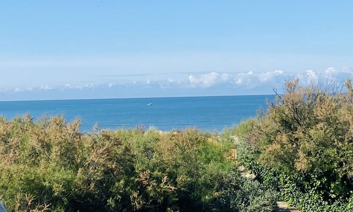 Le Couchant Apartment | Studio cabin with AC, sea facing - 3 guests