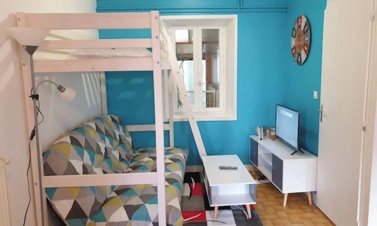 Beaumont Saint-Cyr Apartment | Studio Cyrbordo Proche Futuroscope/Poitiers Nord