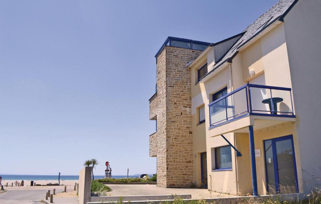 Saint-Nic Apartment | Stunning apartment in St, Nic with 1 Bedrooms
