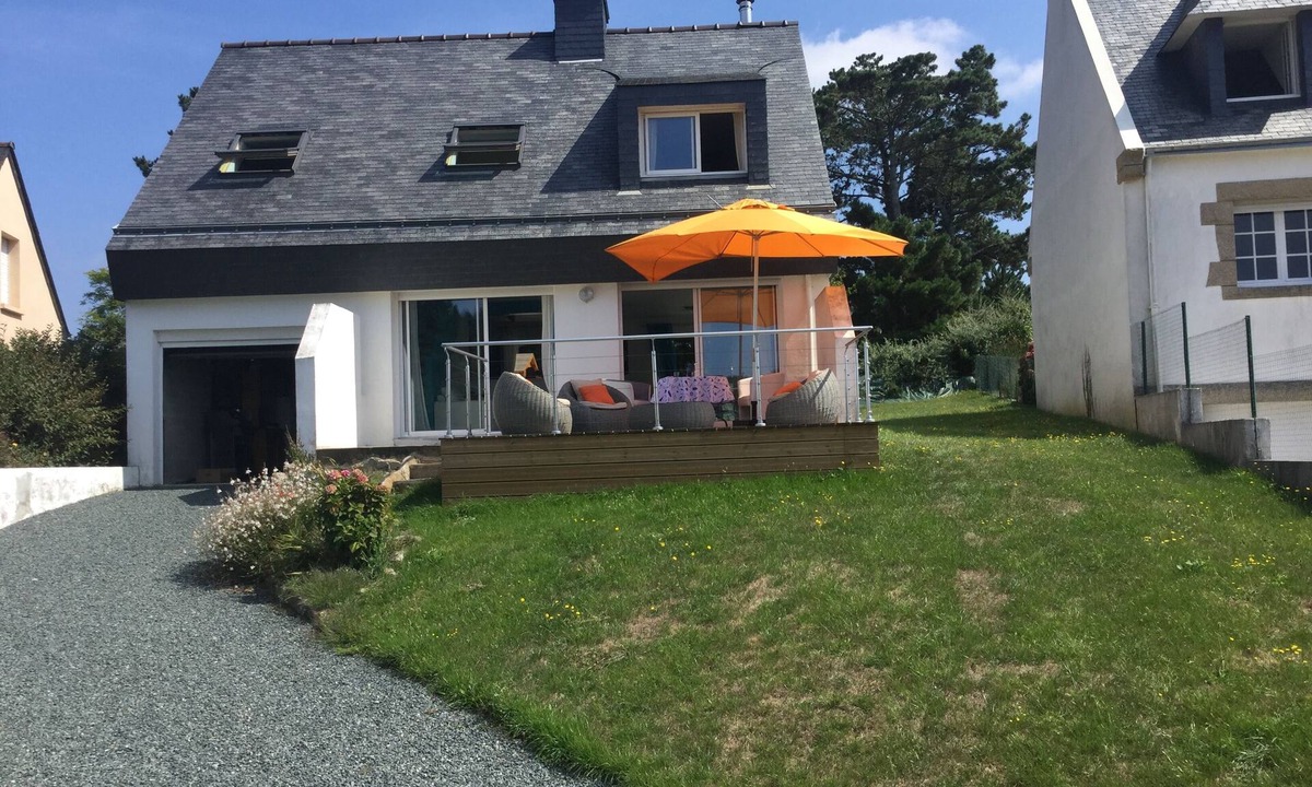 Saint-Gildas-de-Rhuys House | SUPERB HOUSE WITH RENOVATED 4 * STAR SEA VIEW