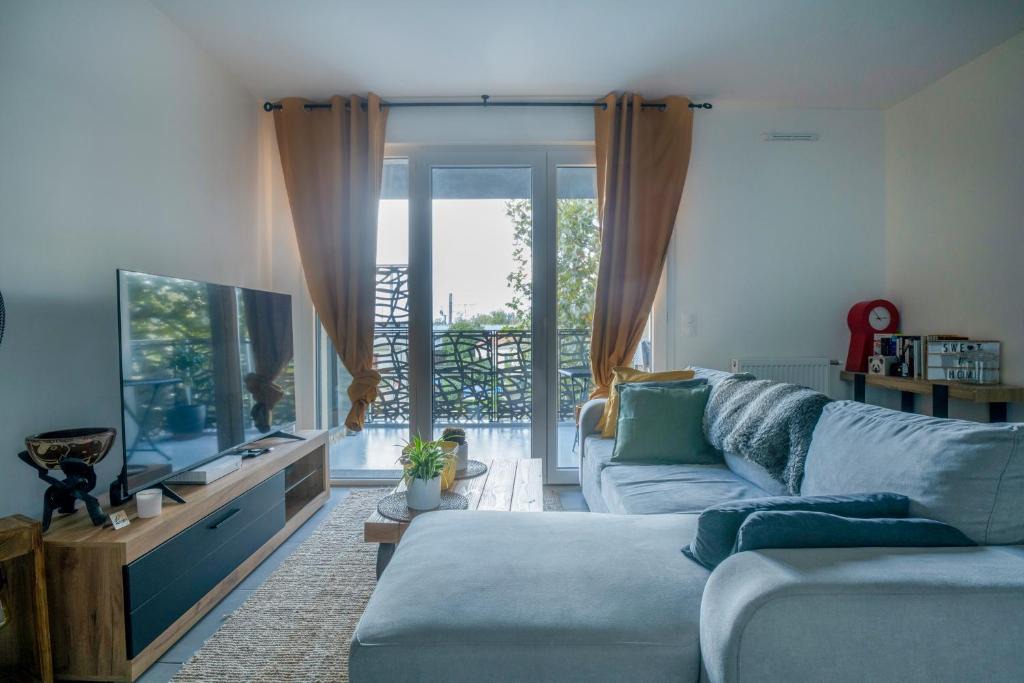 Cenon Apartment | T2 cosy Bordeaux - tram & parking