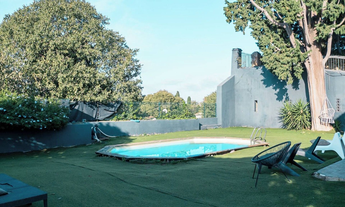 4th Arrondissement House | T5 house with garden and private pool
