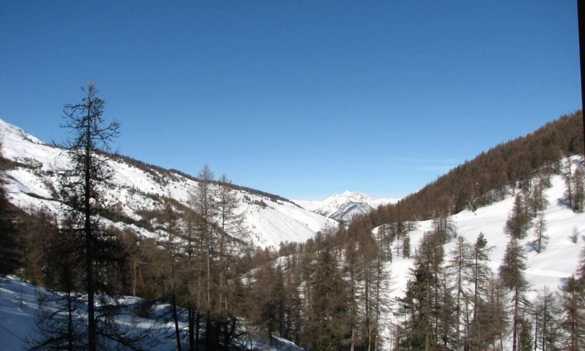 Les Claux Apartment | Upscale flat in all mod cons chalet mountain resort - Vars