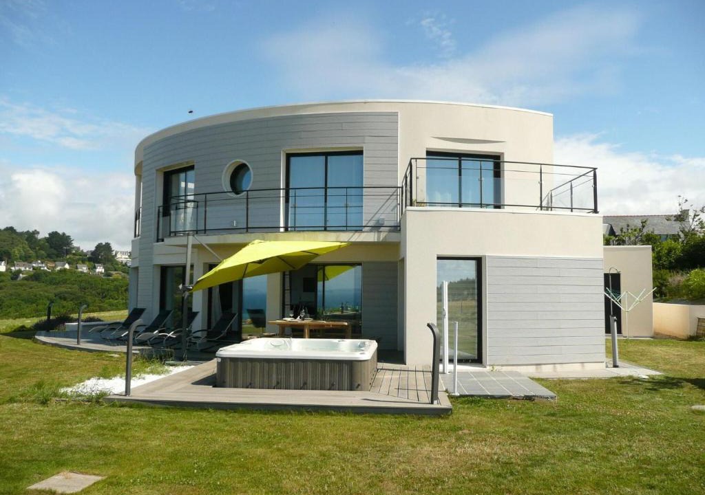 Telgruc-sur-Mer House | Villa in Telgruc-sur-Mer with Sea Views & Jacuzzi