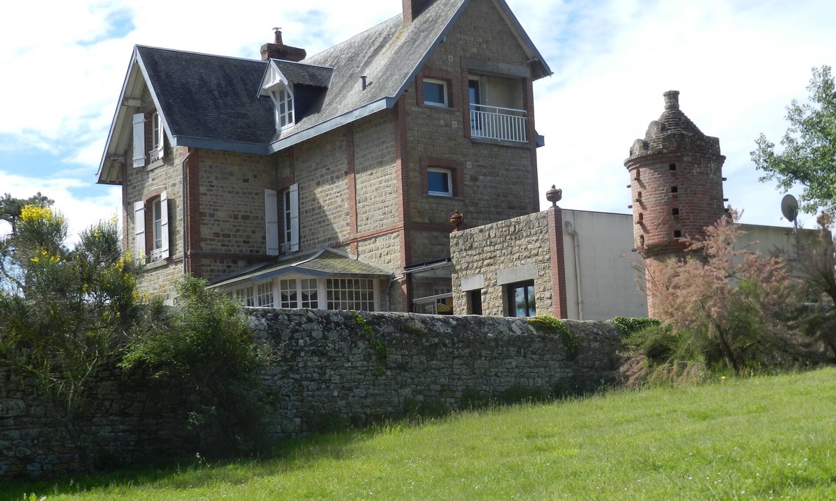 Saint-Jean-le-Thomas House | Villa les Dunes