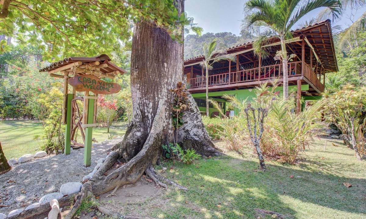 Cabo Matapalo House | Waterfront home w/a full kitchen & shared pool - walk to beach