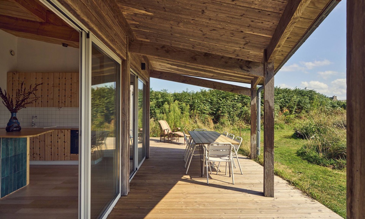 Plouescat House | Welcome to "La Californienne" - A light wooden house