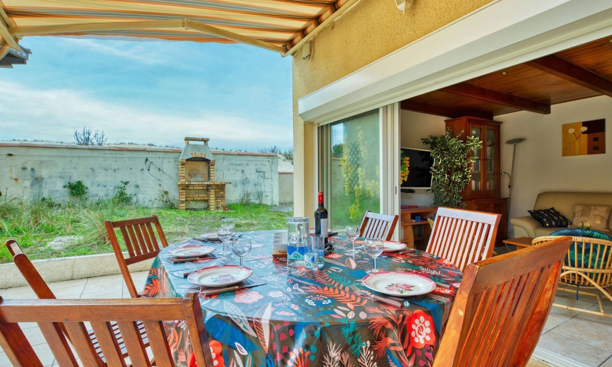 Lacanau-Ocean House | Y Sian Ben by Interhome