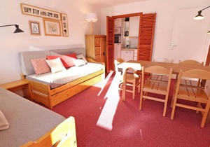 10m from ski slopes, Ground floor, balcony, ski locker, 40m², Méribel-Mottaret