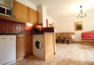 10m from ski slopes, 3rd floor, balcony, parking, tv, ski locker, 40m², Val Cenis