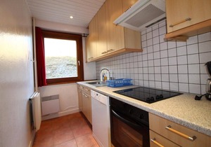 10m from ski slopes, 2nd floor, view lake, balcony, tv, ski locker, 53m², Tignes