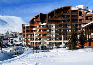 150m from shops, parking, tv, ski locker, 35m², Alpe d'Huez