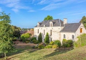 17th Century Manor House