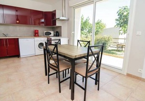 2 bedroom accommodation in Le Sambuc