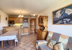 3-room apartment near the village center - East Facing Balcony