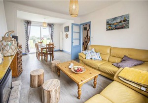 5 bedroom accommodation in Quinéville
