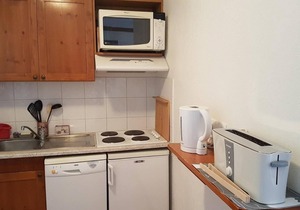 50m from ski slopes, 3rd floor, swimming pool, ski locker, 37m², Valloire
