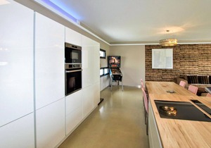 Amazing home in Montélimar with kitchen