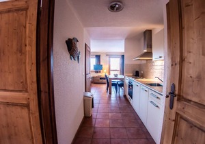 Apartment for 2 to 4 people with unique ski in & out in the center of Saint François Longchamp.