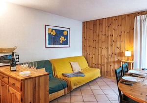 Apartment Jardins Alpins 8 by Interhome