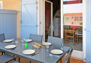 Apartment Les Flots Bleus (BPL400) in Biscarrosse - 6 persons, 2 bedrooms