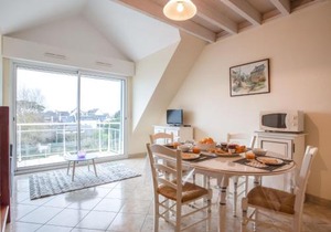 Apartment Les Jardins de Bretinio by Interhome
