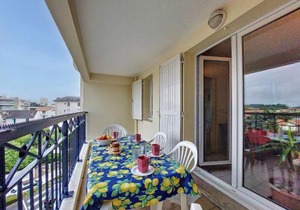 Apartment Parc de Pontaillac-10 by Interhome