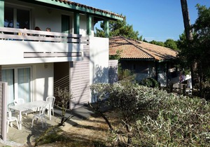 Apartment with terrace, just 350 m. from beach