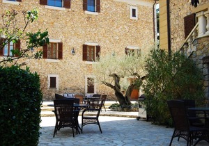 Apparte for rent on beautiful area of Var. Infinity pool and Mini Gol