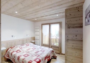 Appartement 2 chambres avec balcon et parking proche pistes - FR-1-467-47