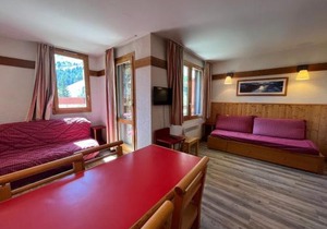 Appartement calme à Plagne 1800 - 5 pers, balcon, vue pistes, animaux acceptés, parking inclus - FR-1-351-42