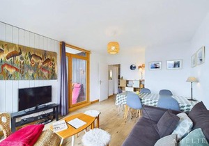 Appartement Scandinave, 3 pièces, 50m², proche pistes et commerces, avec balcons et parking - FR-1-398-609