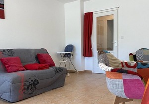 Appartement T3 Lumineux à Quelques Mètres de la Plage de Sables-d'or-les-pins