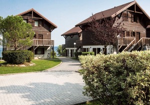 Attractive apartment on Lake Geneva side